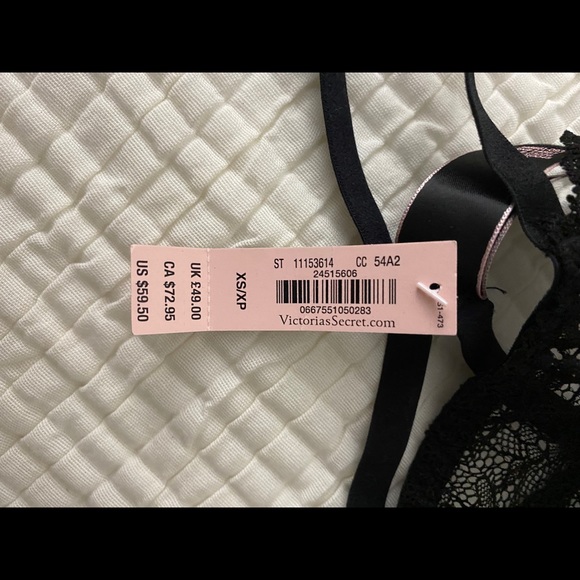 Victoria Secret Lingerie - Picture 2 of 2
